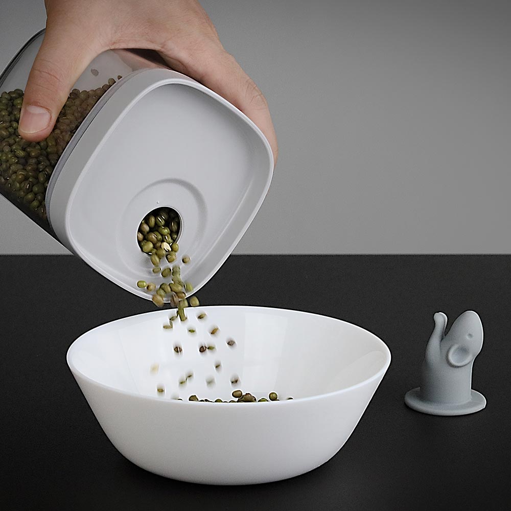 Lucky Mouse Storage Container (0.6L)