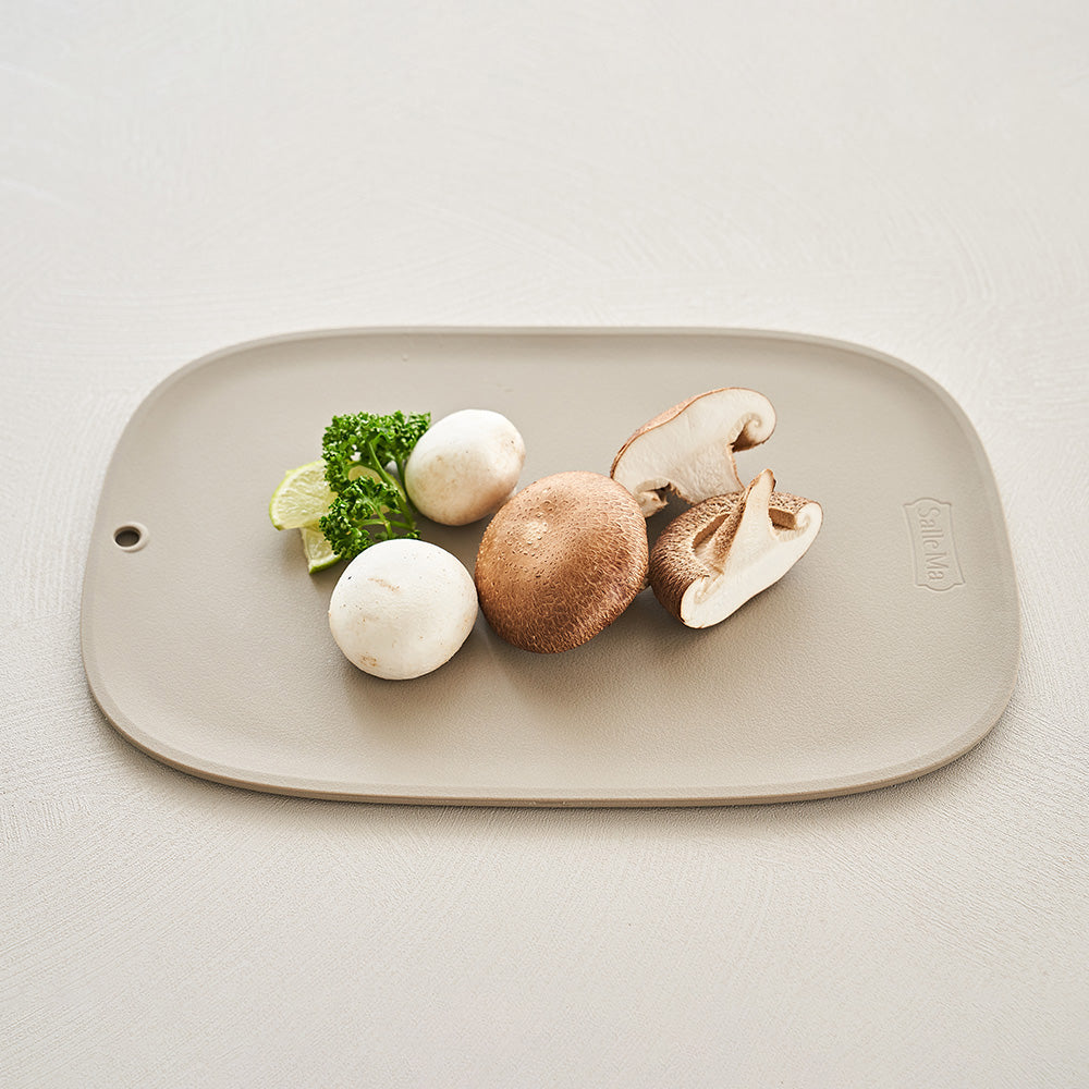Macaron TPU Cutting Board in Oatmeal