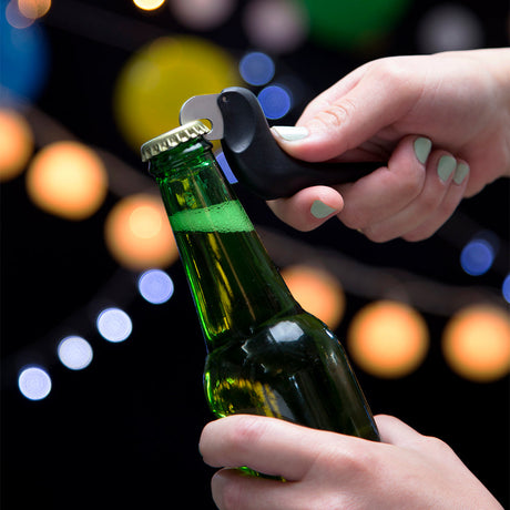10 Clever Gadgets Under $30 That Make the Best Housewarming Gifts in SG