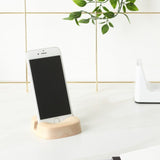 Sila - Smartphone Stand  (Maple)